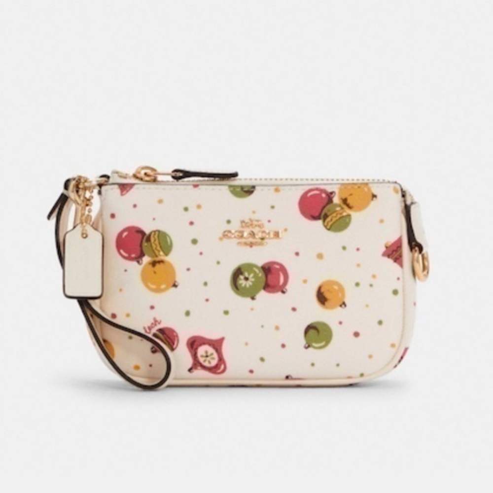Nolita 15 With Ornament Print